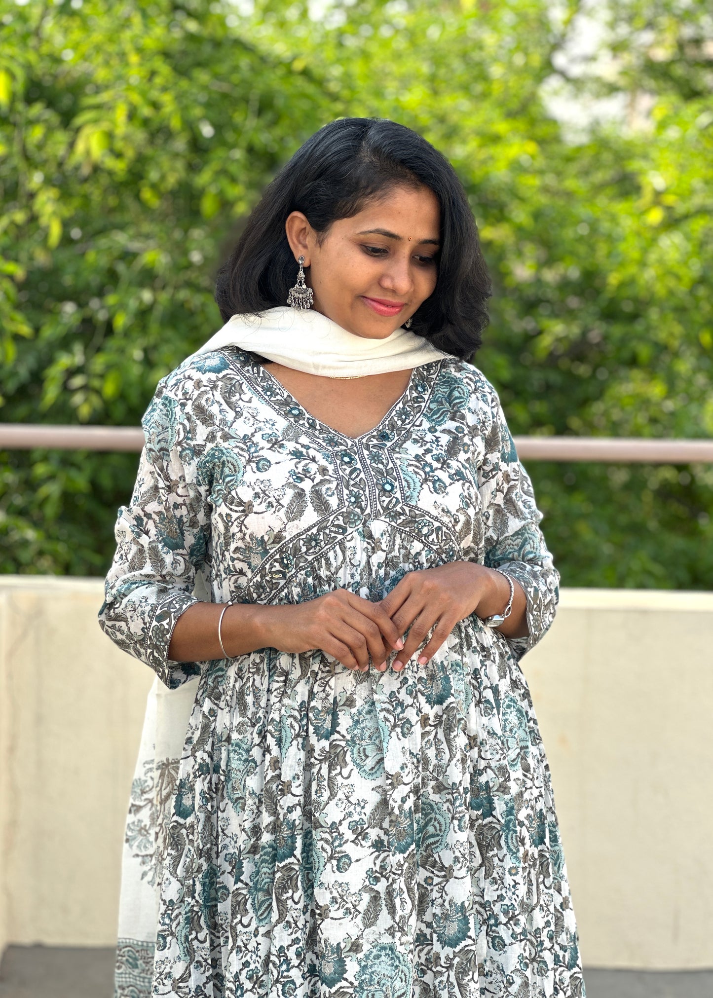 White Floral Alia cut Kurta set