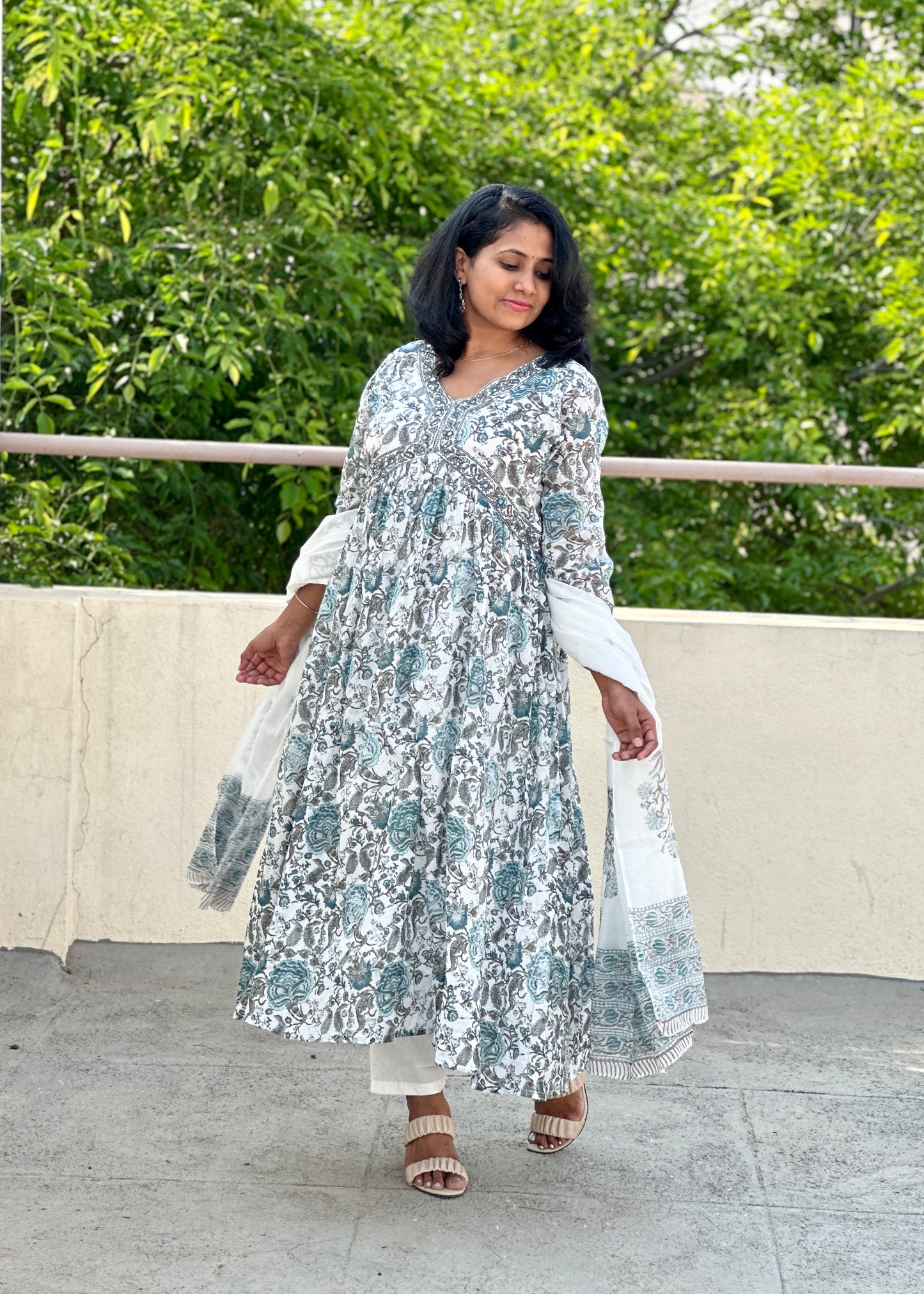 White Floral Alia cut Kurta set