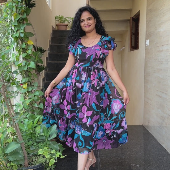 Madhurika black floral chiffon dress – Mouri